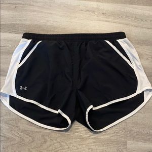 Women's UA Fly-By 2.0 Shorts